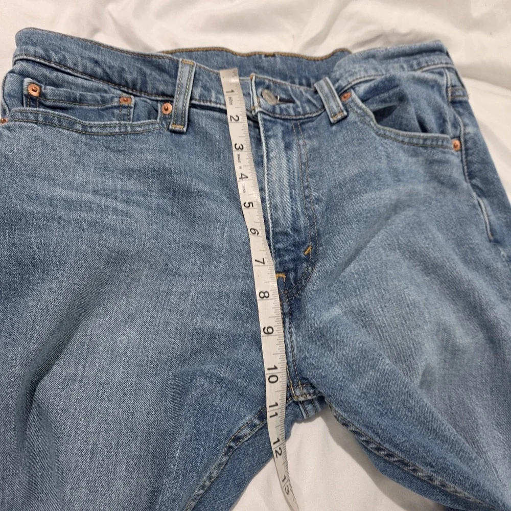 Levis Mens 513 32 X 30 Blue Jeans Straight Leg Medium‎ Wash